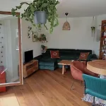 Atico Con Terraza 公寓